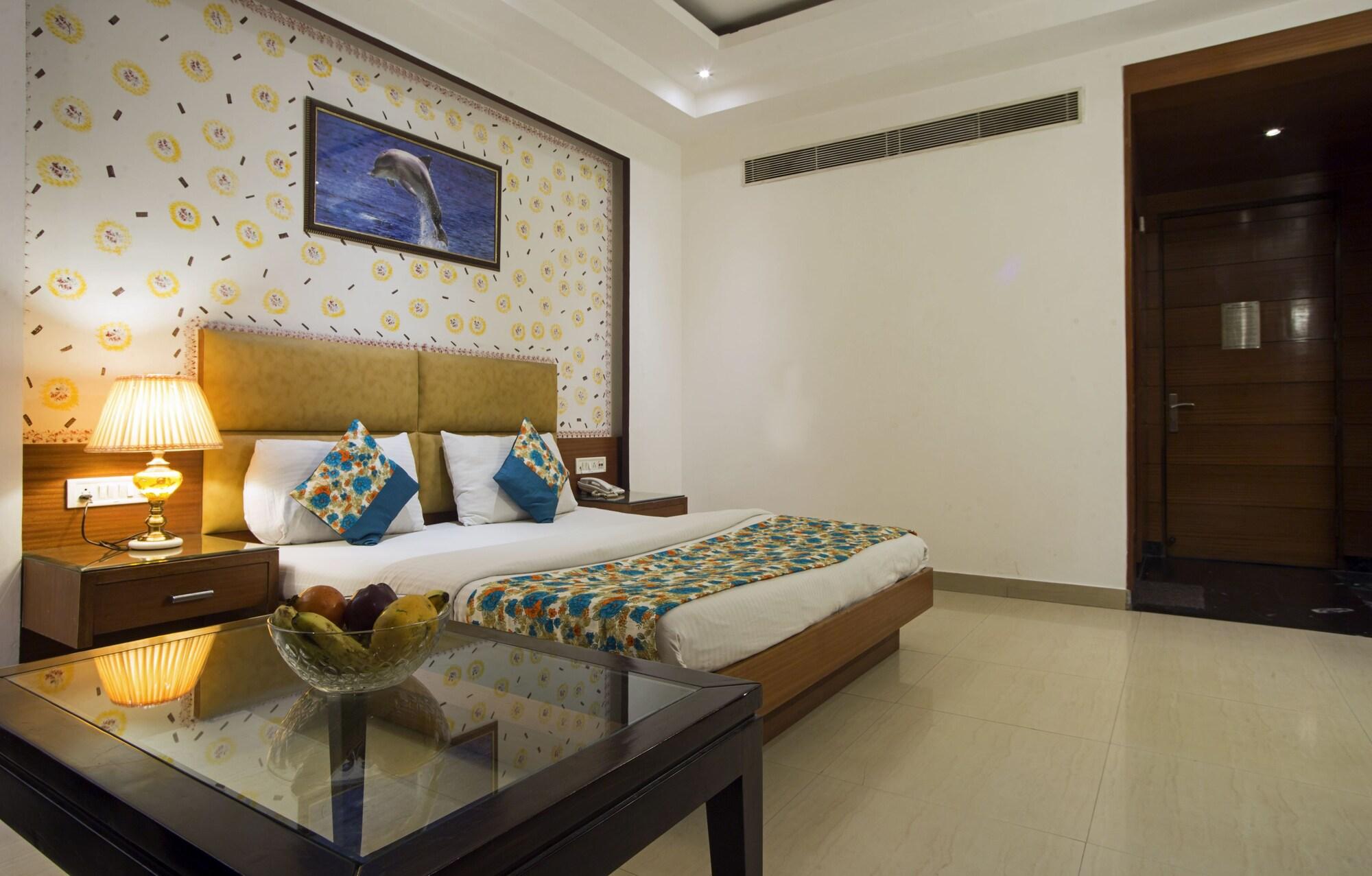 Hotel Krishna Deluxe-By Rcg Hotels Νέο Δελχί Εξωτερικό φωτογραφία