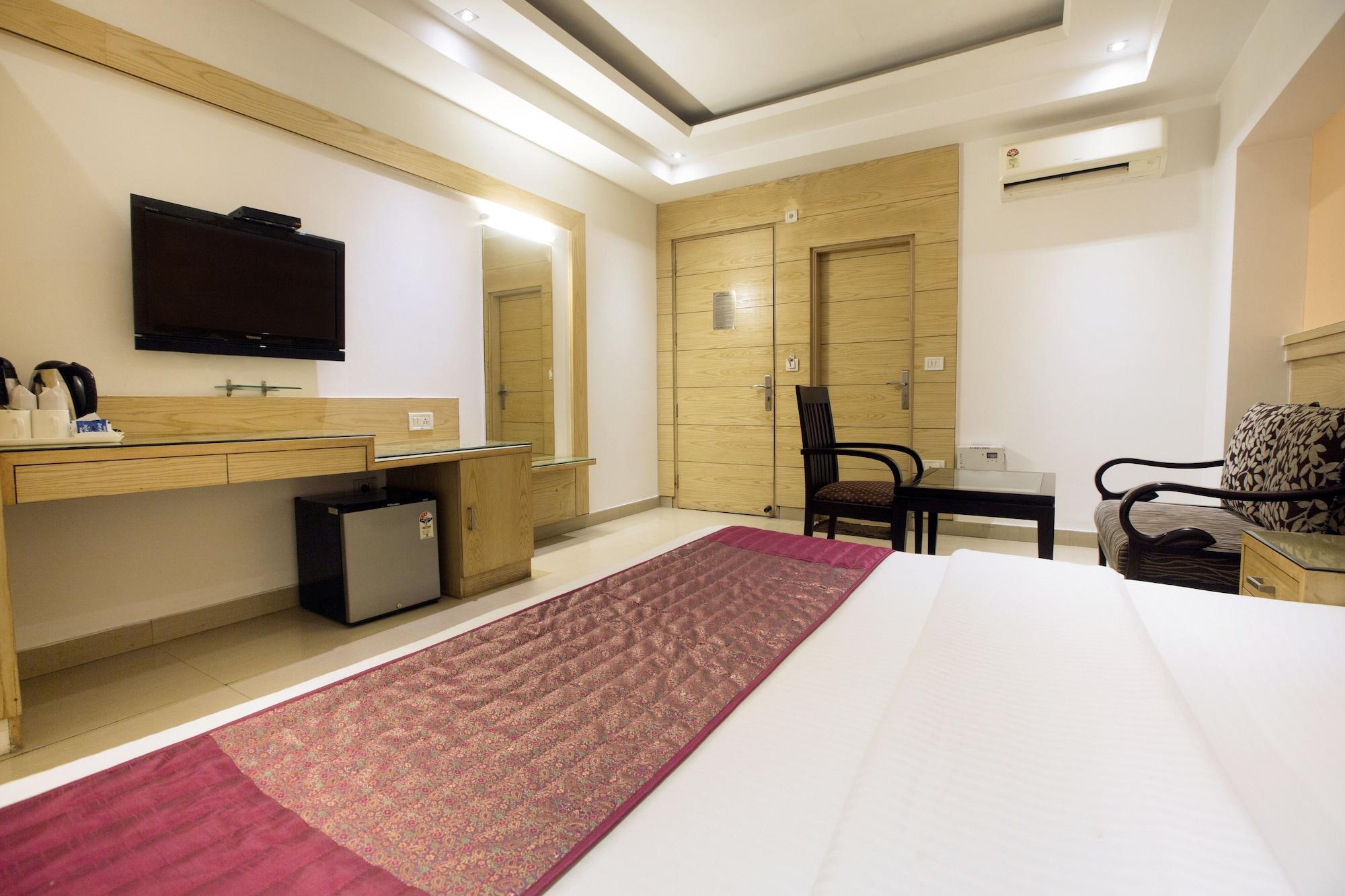 Hotel Krishna Deluxe-By Rcg Hotels Νέο Δελχί Εξωτερικό φωτογραφία