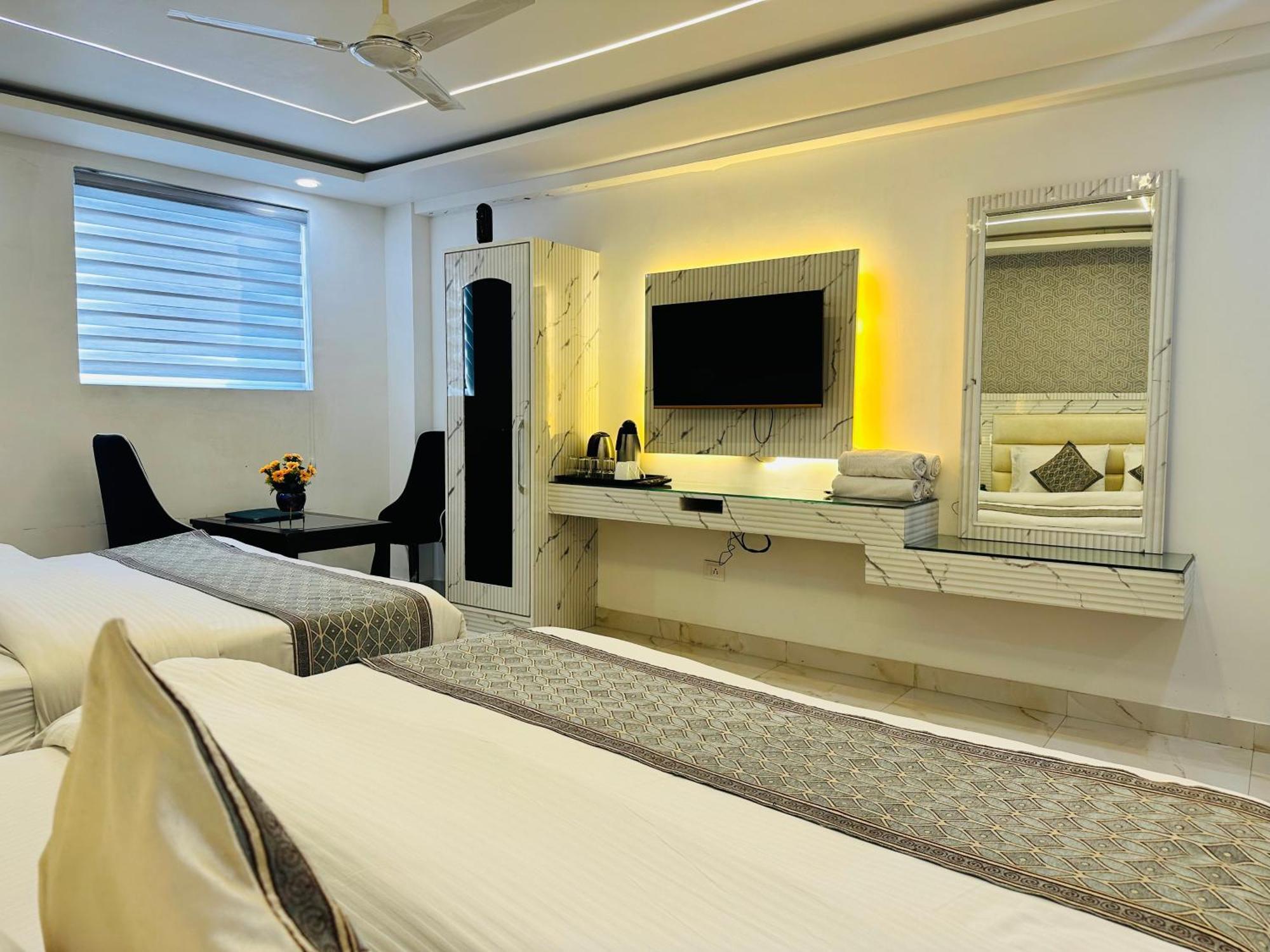 Hotel Krishna Deluxe-By Rcg Hotels Νέο Δελχί Εξωτερικό φωτογραφία
