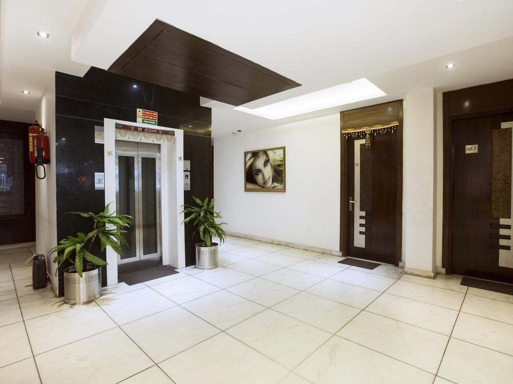 Hotel Krishna Deluxe-By Rcg Hotels Νέο Δελχί Εξωτερικό φωτογραφία
