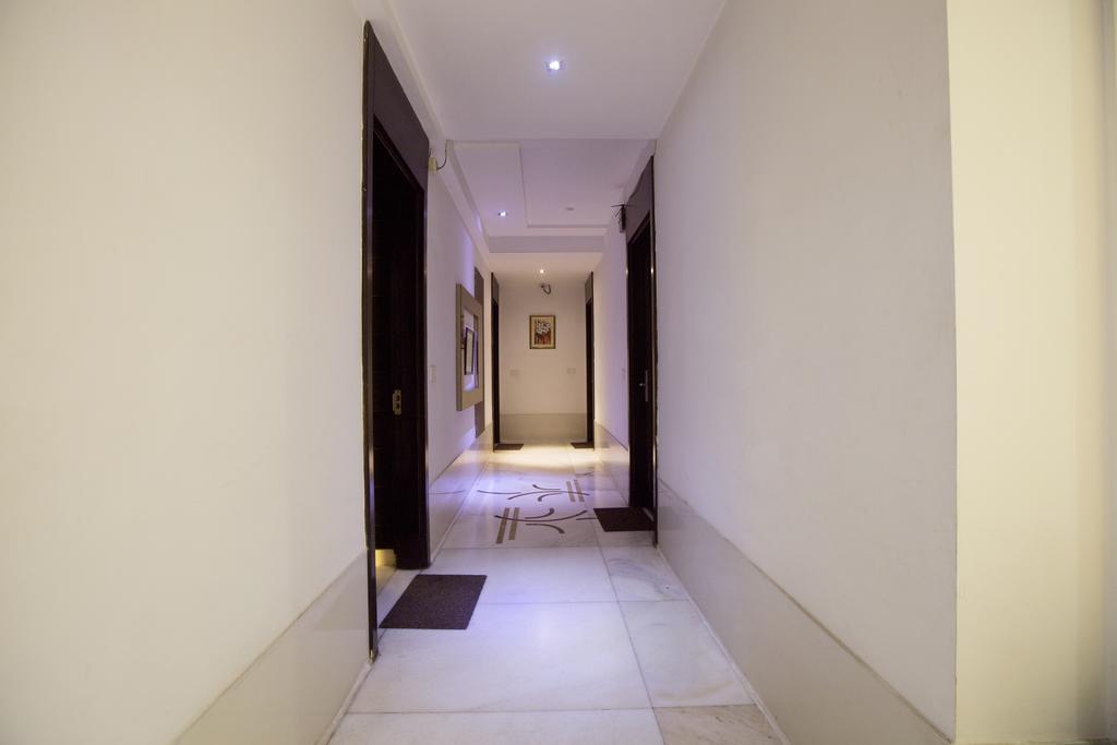 Hotel Krishna Deluxe-By Rcg Hotels Νέο Δελχί Εξωτερικό φωτογραφία