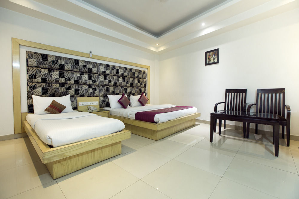 Hotel Krishna Deluxe-By Rcg Hotels Νέο Δελχί Εξωτερικό φωτογραφία